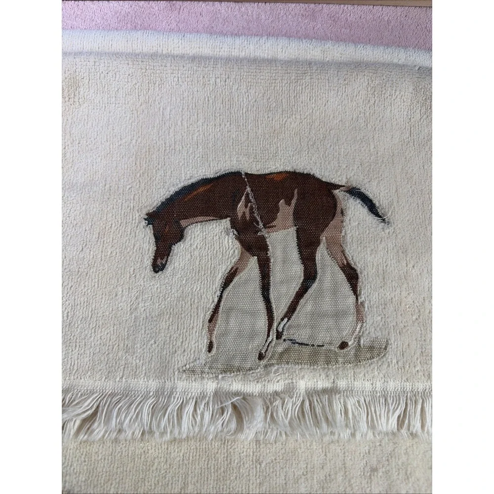 Vintage Martex Bath Towel And Hand Towel Set. Horse Applique.